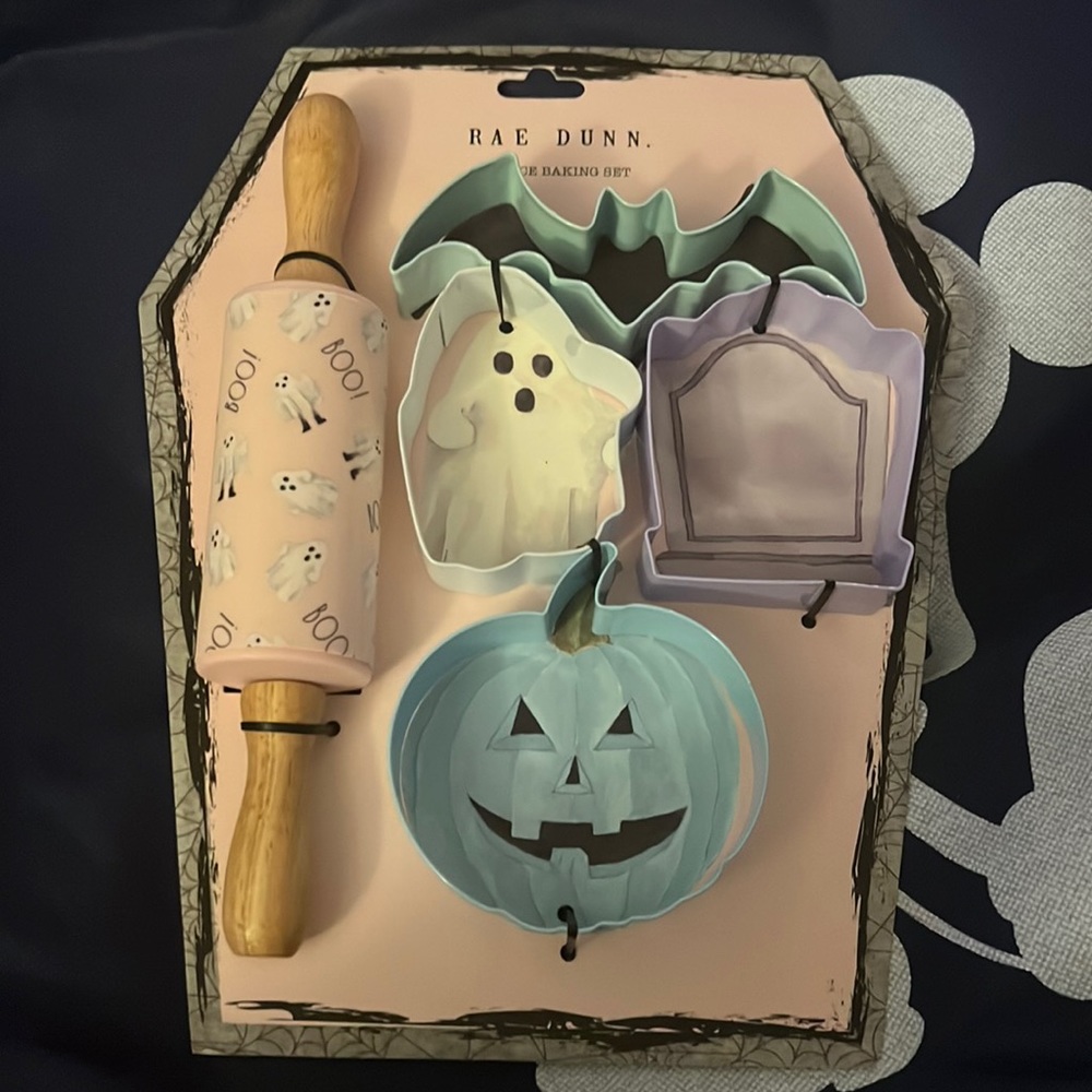 Rae Dunn Pink Halloween Baking Set